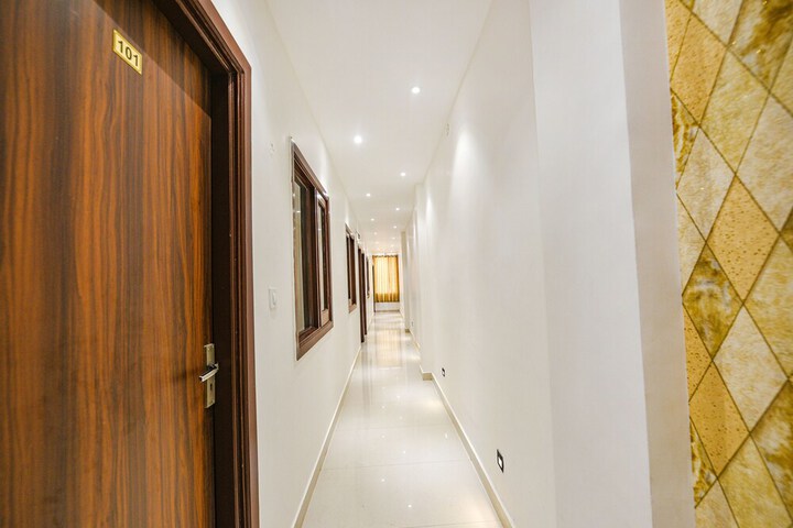Hotel Interior 3 of 24