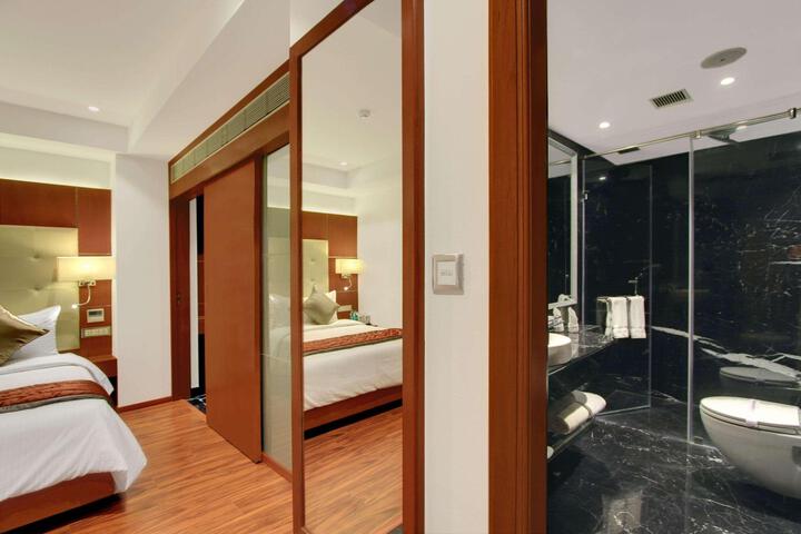 Room 152 of 152