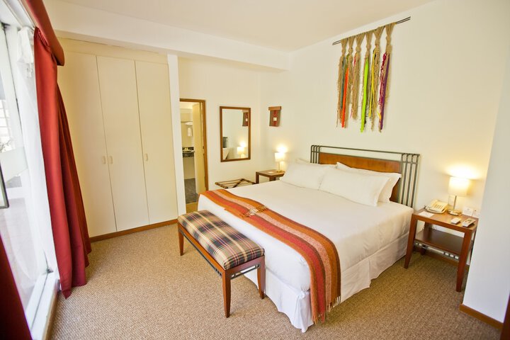 Room 16 of 79