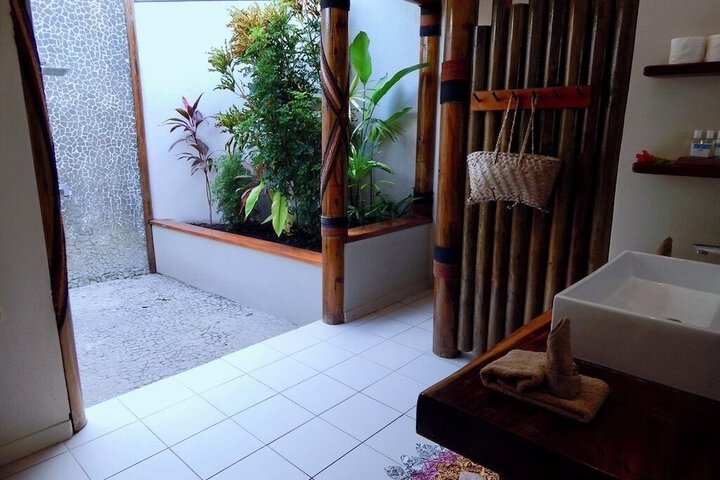 Room 50 of 91