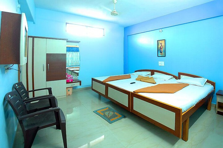 Room 14 of 39