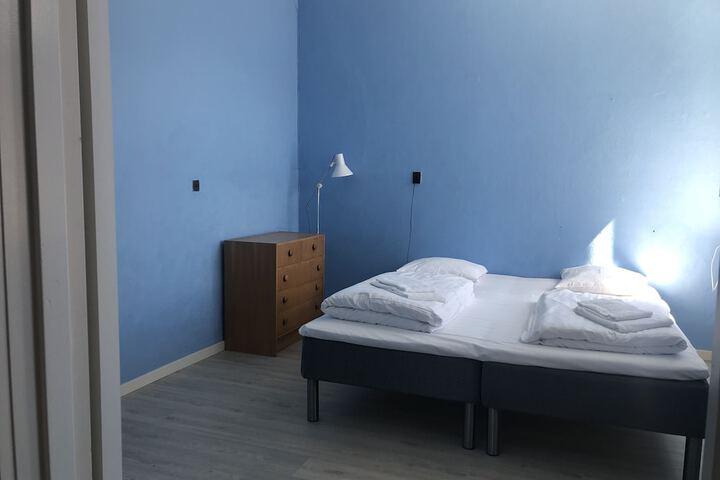 Room 13 of 25