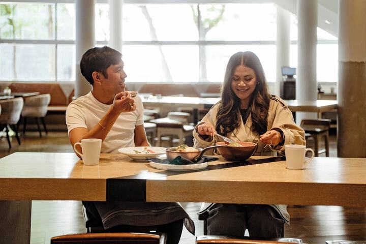 Breakfast/Coffee Service 86 of 115