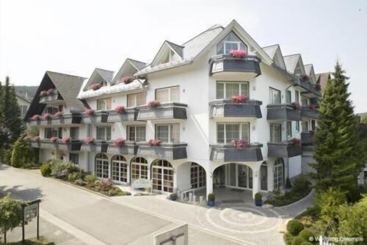 Hotel 63 of 65