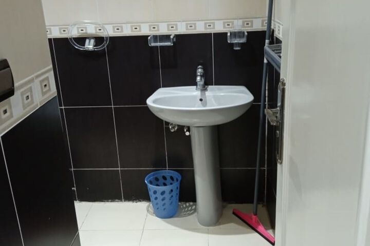 Room 2 of 9