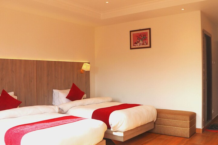Room 7 of 10