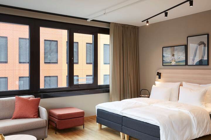 Room 21 of 71