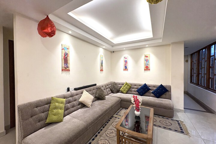 Hotel Interior 6 of 45