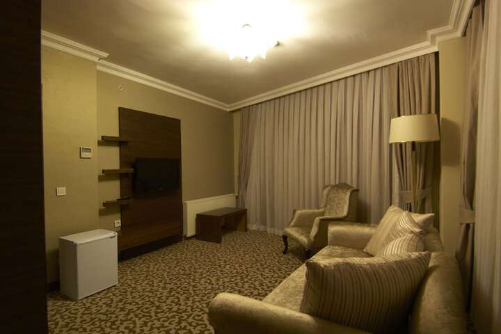 Room 23 of 67