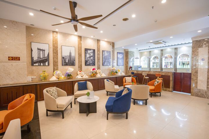 Hotel Interior 20 of 150