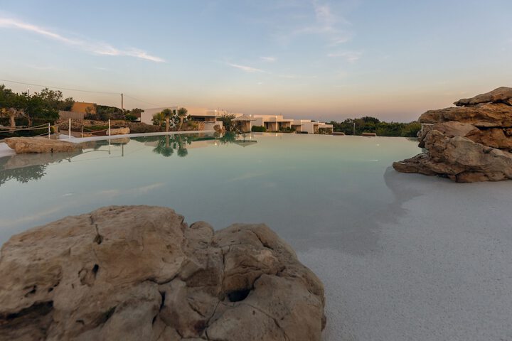 Pool 65 of 113
