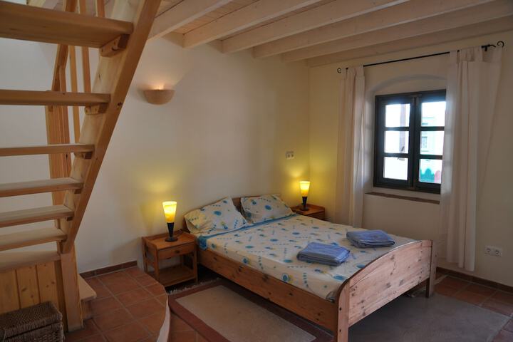 Room 9 of 43