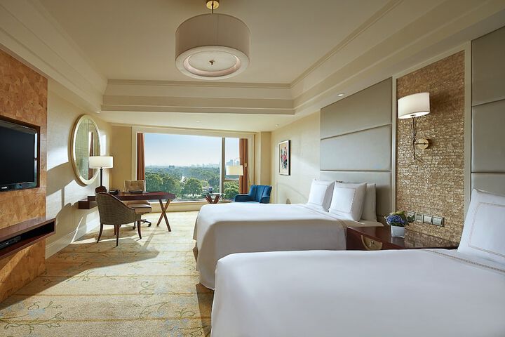 Room 25 of 129