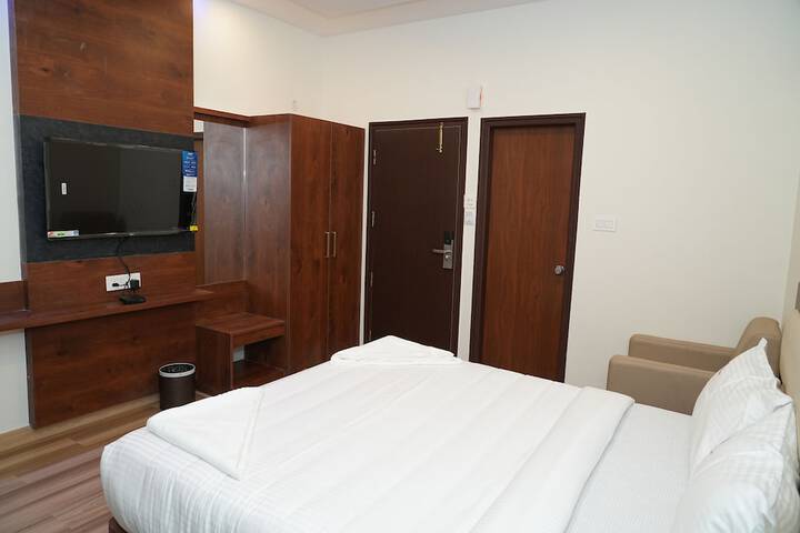 Room 13 of 67