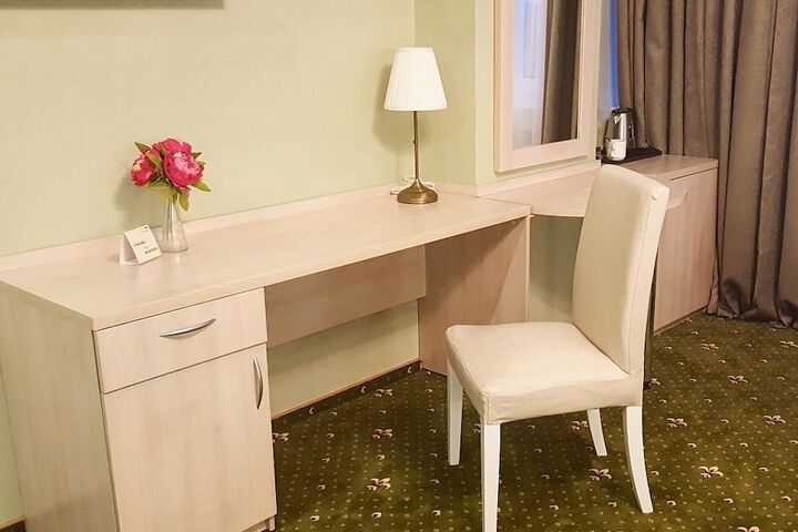 Room 17 of 59