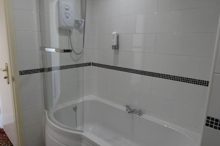 Room 40 of 65