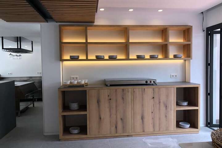Coffee shop