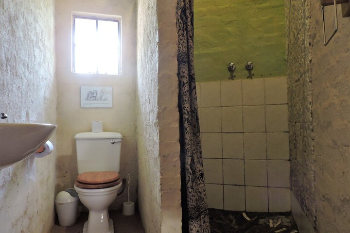 Room 9 of 27