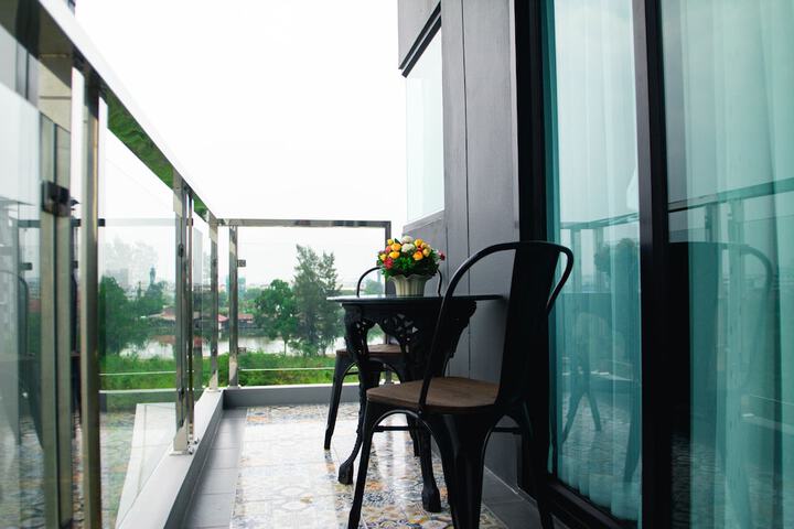 Terrace/Patio 20 of 34