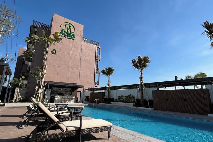 Pool 47 of 64