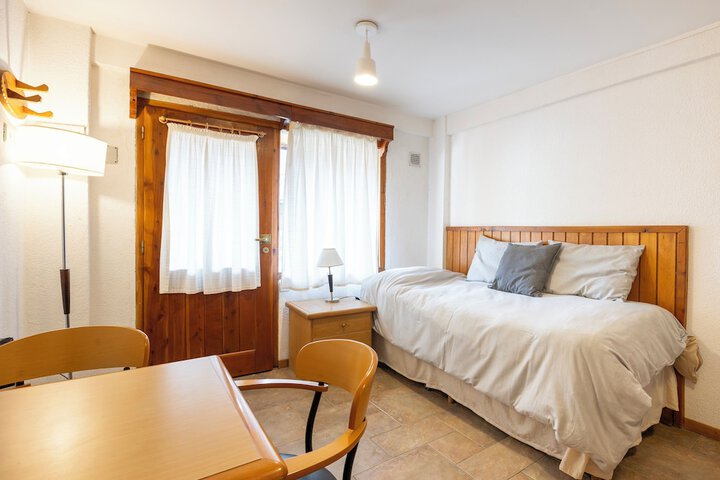 Room 45 of 64