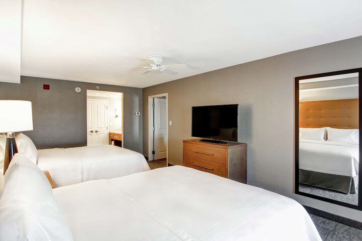 Room 22 of 60