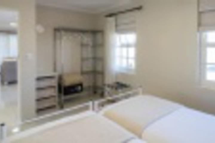 Room 401 of 648
