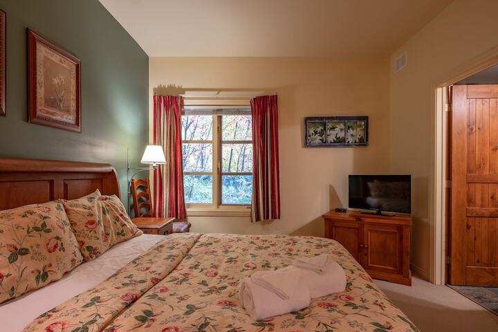 Room 27 of 63