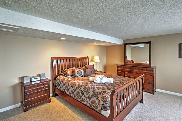 Room 4 of 24