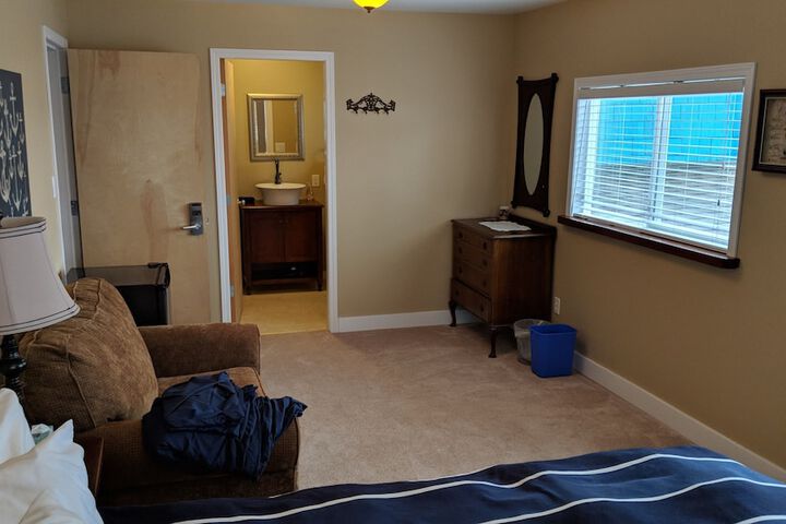 Room 38 of 85
