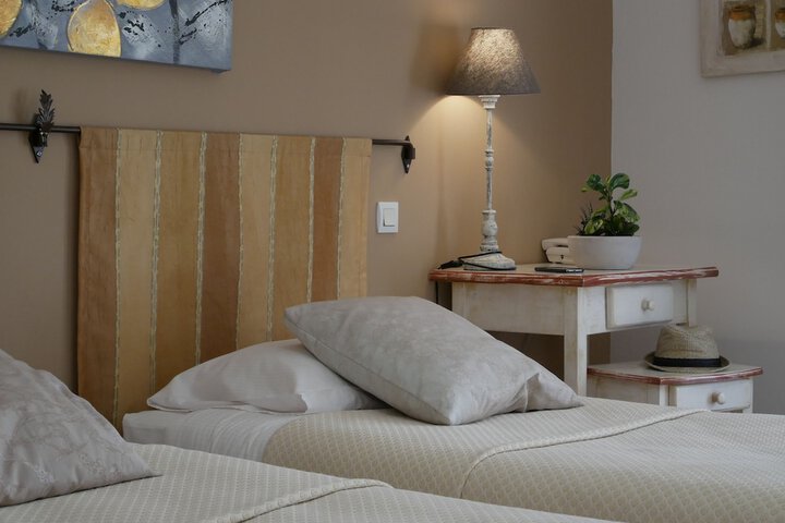 Room 7 of 54