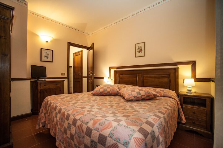 Room 14 of 132