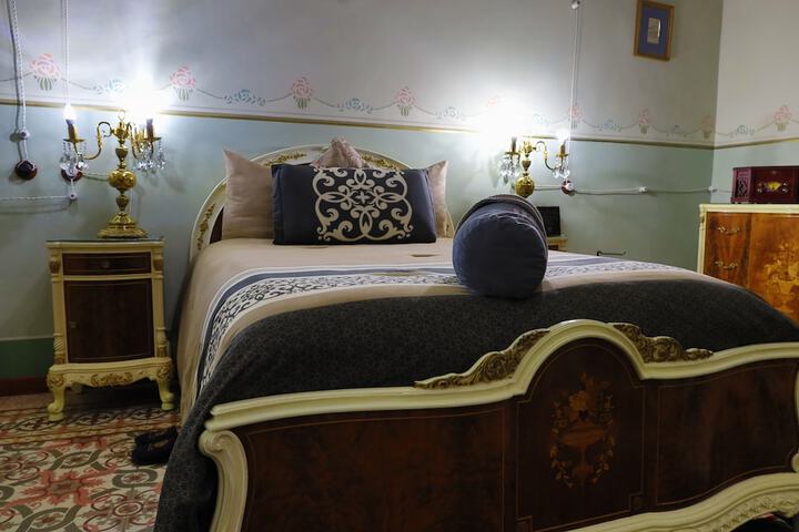 Room 20 of 43