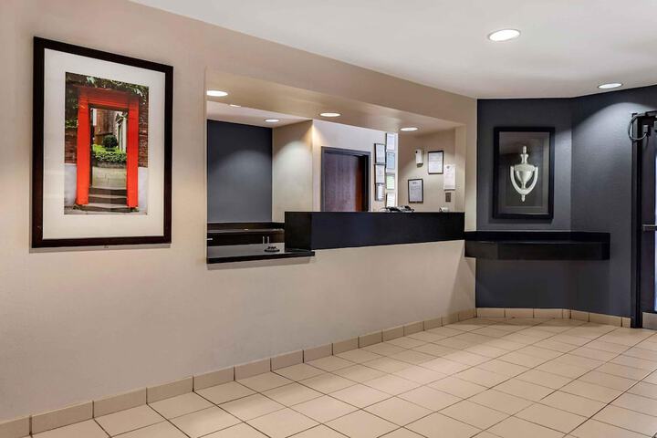 Hotel Interior 3 of 28