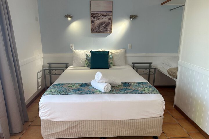 Room 10 of 51