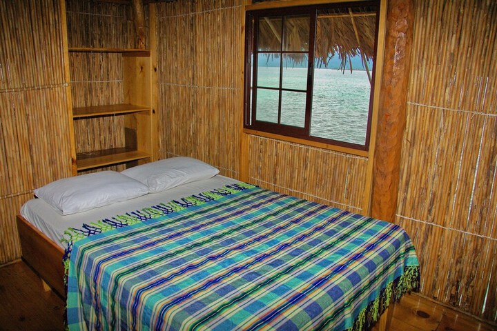 Room 5 of 52