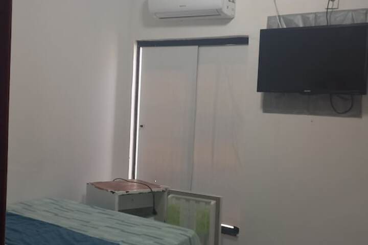Room 8 of 17