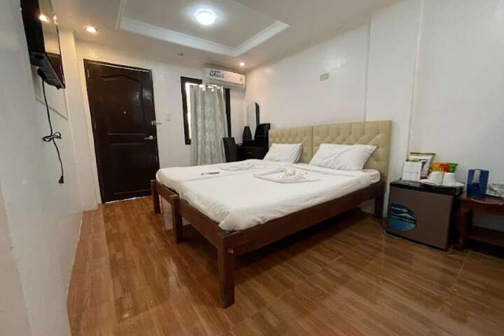 Room 16 of 63