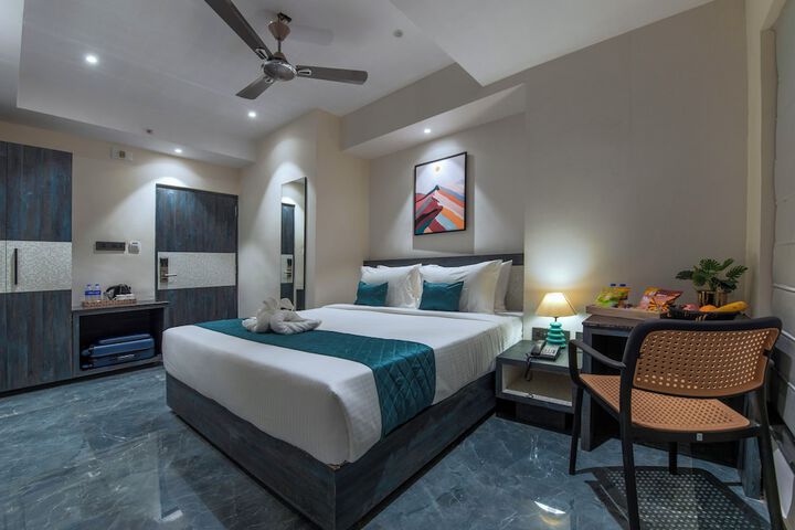 Room 5 of 22