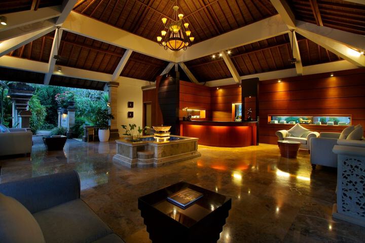 Guest Lobby