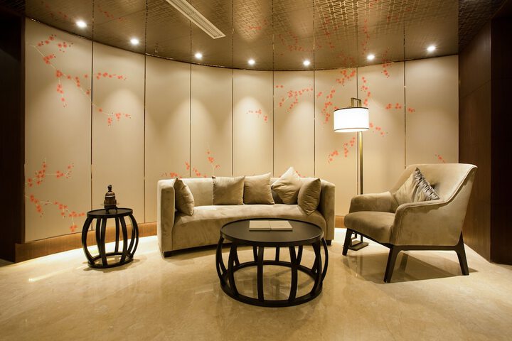Room 65 of 120