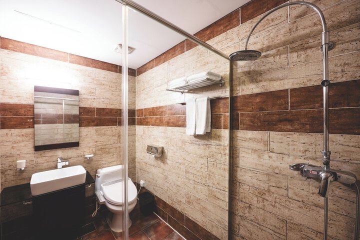 Room 135 of 151