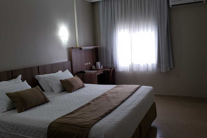 Room 18 of 55