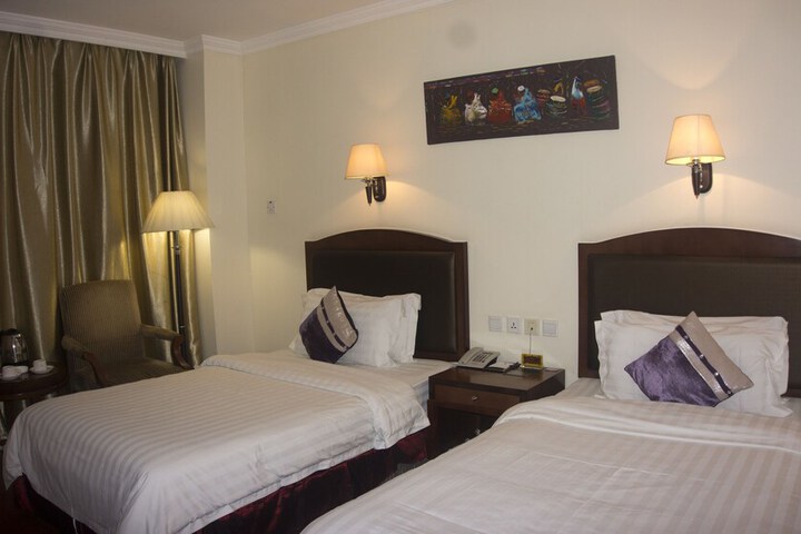 Room 17 of 50
