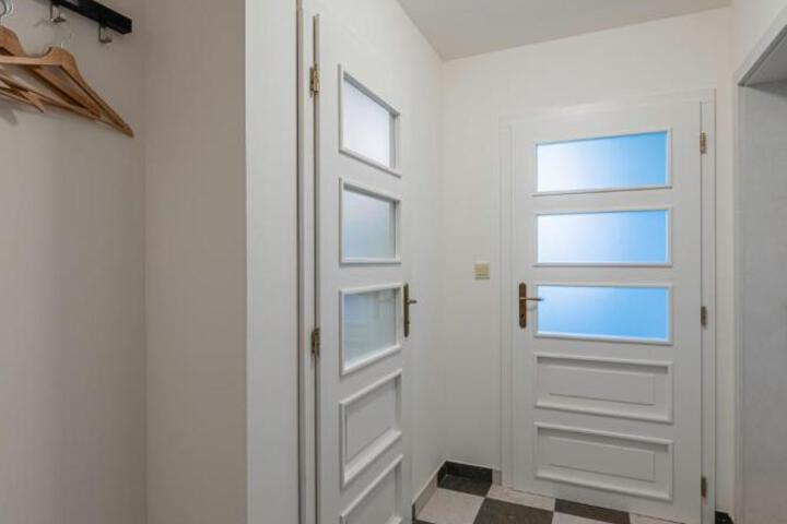 General 25 of 100