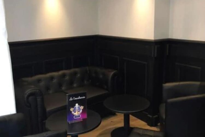 Lounge 56 of 69