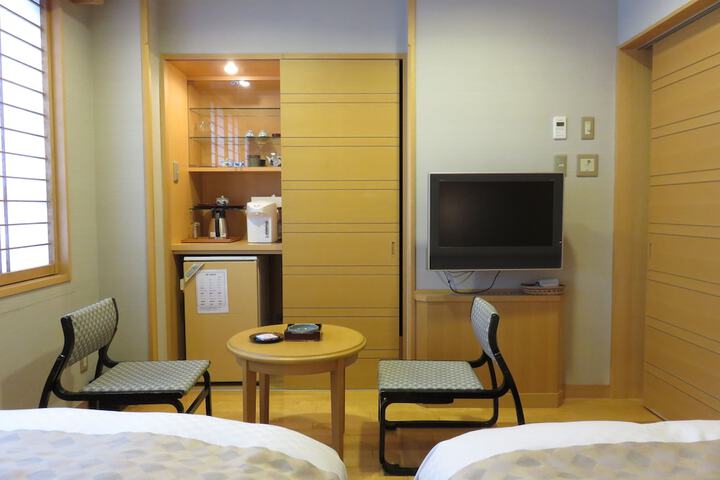 Room 41 of 131