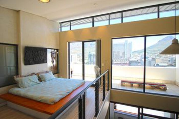 Room 11 of 20
