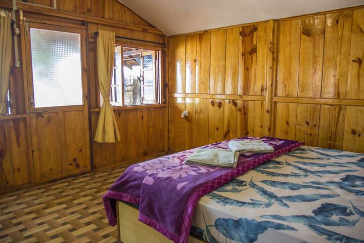 Room 2 of 56
