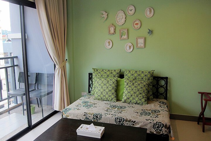 Room 21 of 42